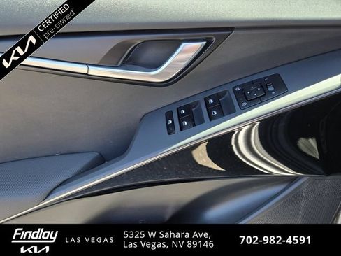 Certified 2024 Kia Niro Wind FWD image 22