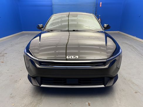 Used 2025 Kia K4 EX FWD image 3