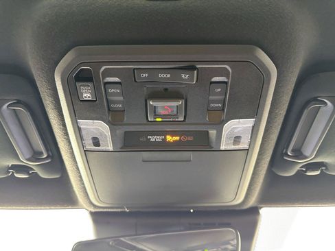 Certified 2025 Toyota 4Runner TRD Off-Road Premium AWD/4WD image 24