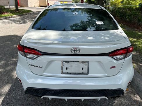 Used 2020 Toyota Corolla SE FWD image 6