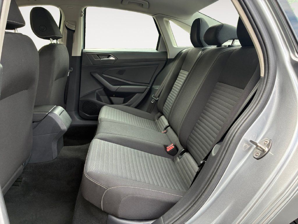 Used 2025 Volkswagen Jetta S FWD image 13