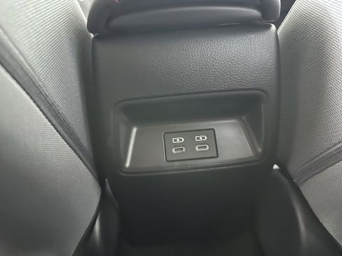 Certified 2025 Toyota Corolla SE image 20