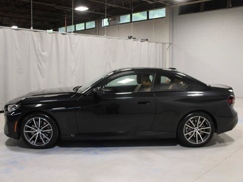 Used 2023 BMW 230i xDrive Coupe w/ Premium Package AWD/4WD image 16