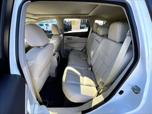 Used 2018 Nissan Murano SL w/ Moonroof Package image 15