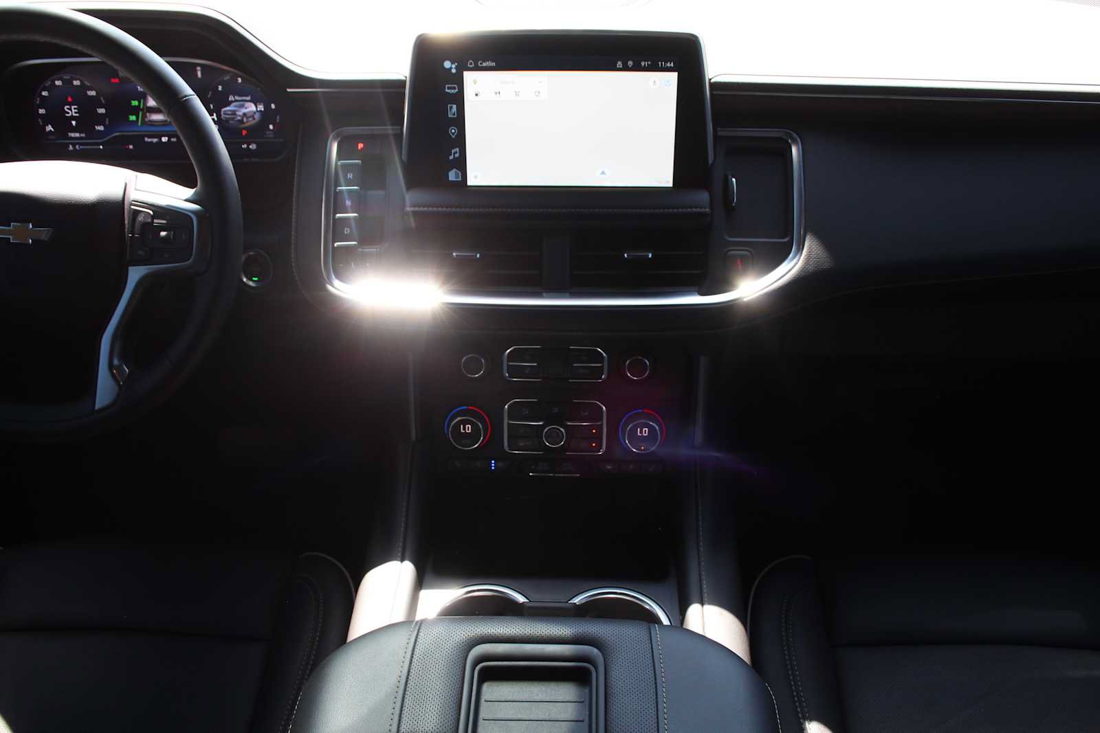 Used 2023 Chevrolet Tahoe Premier AWD/4WD image 39