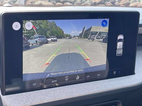 Certified 2025 Ford Maverick XLT w/ 4K Tow Package AWD/4WD image 25