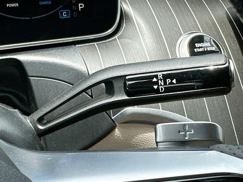 Used 2025 Mercedes-Benz CLE 450 4MATIC Cabriolet image 17