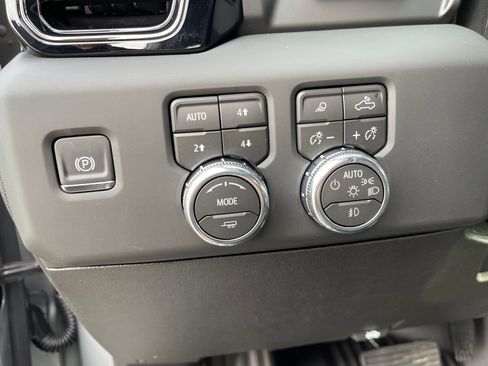 New 2026 GMC Sierra 2500 AT4 w/ Technology Package image 11