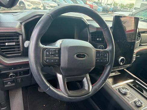Used 2023 Ford Expedition Limited AWD/4WD image 10