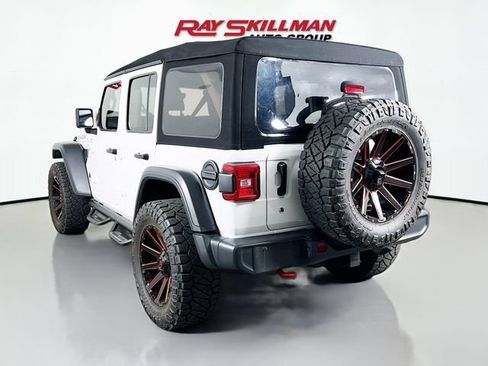 Used 2018 Jeep Wrangler Unlimited Rubicon AWD/4WD image 5