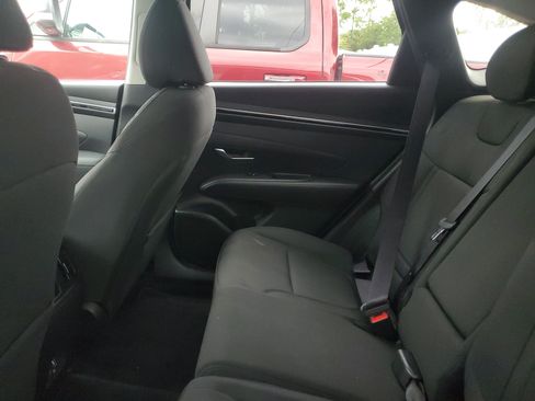 Used 2022 Hyundai Tucson SEL FWD image 4