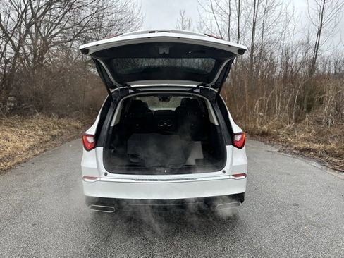 Used 2024 Acura MDX FWD image 8