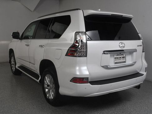 Used 2018 Lexus GX 460 Premium w/ Premium Package AWD/4WD image 10