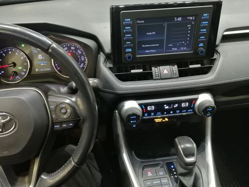 Used 2019 Toyota RAV4 XLE Premium w/ All Weather Liner Package image 12