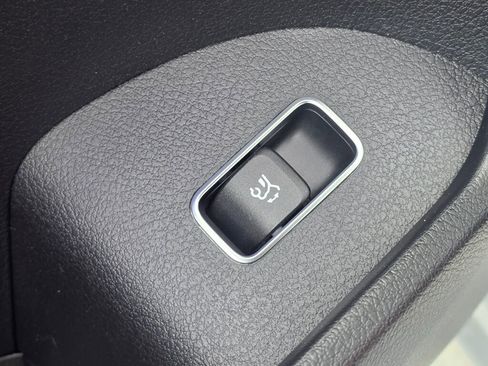 New 2026 Mercedes-Benz GLE 63 AMG S image 40