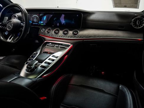 Used 2022 Mercedes-Benz AMG GT 43 image 11