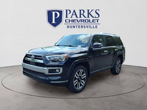 Used 2023 Toyota 4Runner Limited AWD/4WD image 27