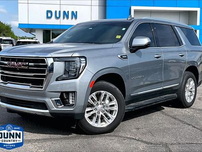Used 2023 GMC Yukon SLT w/ SLT Luxury Package