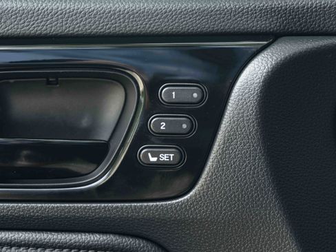 Used 2023 Honda Odyssey Touring image 40