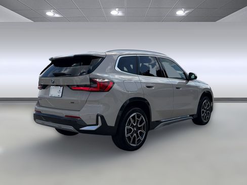 New 2026 BMW X1 xDrive28i AWD/4WD image 8