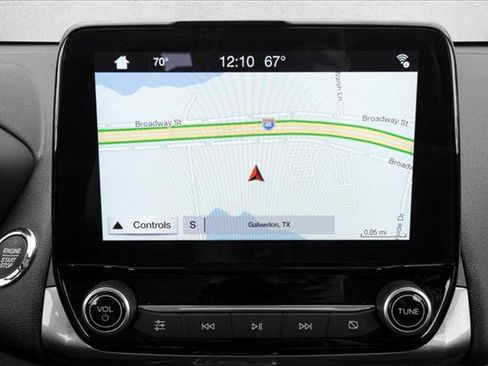 Used 2021 Ford EcoSport SES image 9