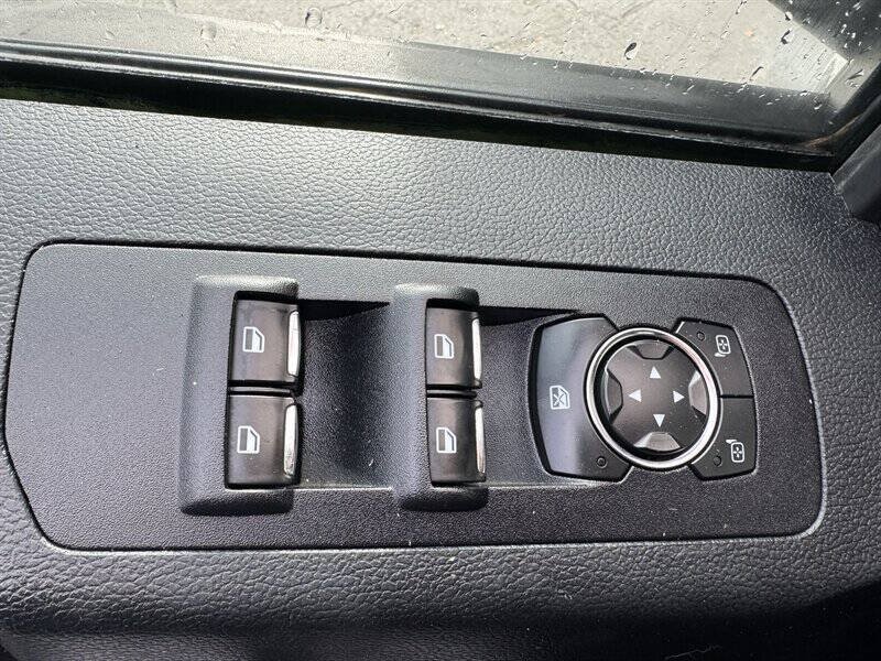 Used 2016 Ford F150 XLT w/ Equipment Group 302A Luxury AWD/4WD image 8