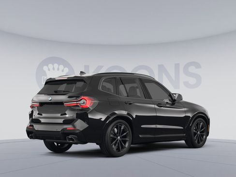 Used 2023 BMW X3 M40i image 4