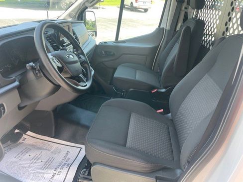 Used 2023 Ford Transit 250 Low Roof w/ Exterior Upgrade Package RWD image 5