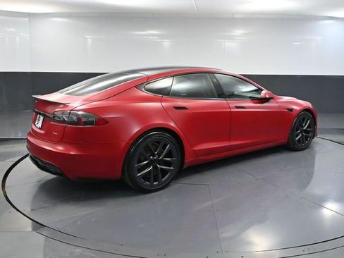 Used 2021 Tesla Model S Plaid image 4