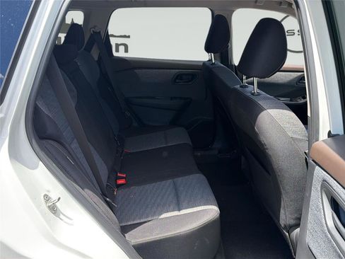 Used 2021 Nissan Rogue S AWD/4WD image 25