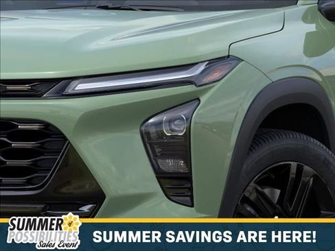 New 2026 Chevrolet Trax ACTIV w/ Sunroof Package FWD image 10