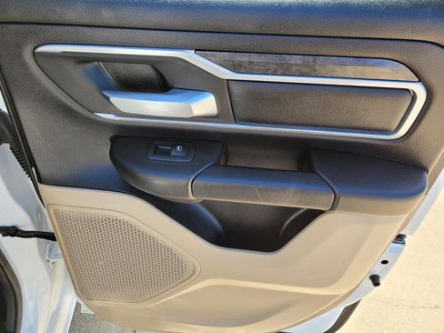 Used 2021 RAM 1500 Lone Star RWD image 11