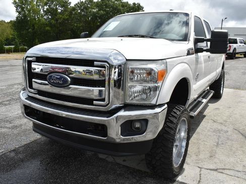 Used 2016 Ford F350 Lariat w/ Lariat Interior Package AWD/4WD image 2