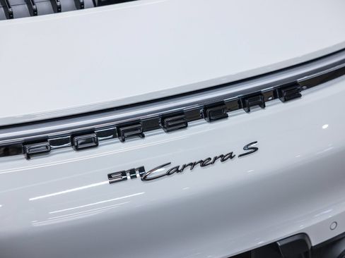 Certified 2022 Porsche 911 Carrera S RWD image 23