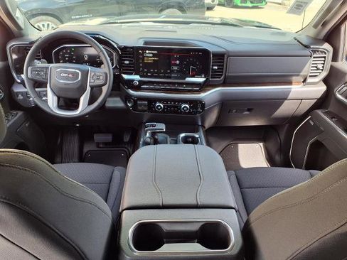 New 2026 GMC Sierra 1500 Elevation image 4