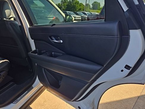 Used 2023 Nissan Pathfinder SL w/ SL Premium Package AWD/4WD image 81