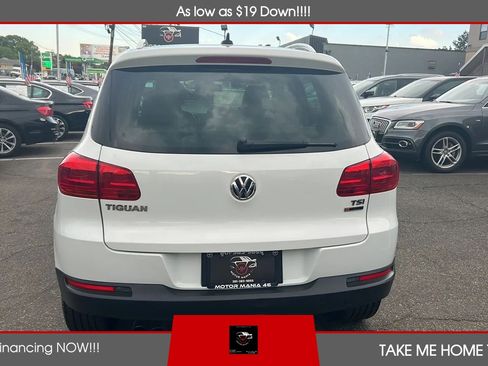 Used 2017 Volkswagen Tiguan Wolfsburg Edition AWD/4WD image 4