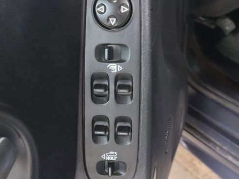 Used 2008 Pontiac Grand Prix image 21