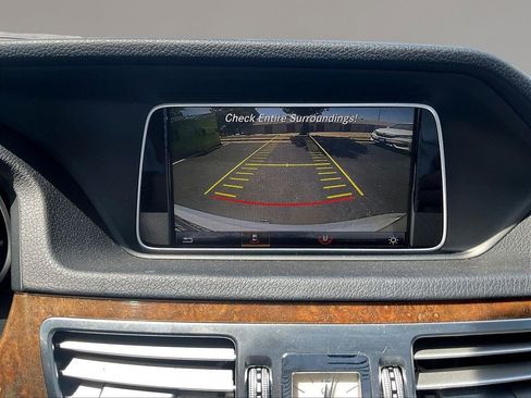 Used 2016 Mercedes-Benz E 350 4MATIC Wagon image 14