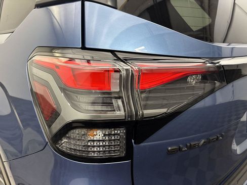 Used 2025 Subaru Forester Touring AWD/4WD image 19