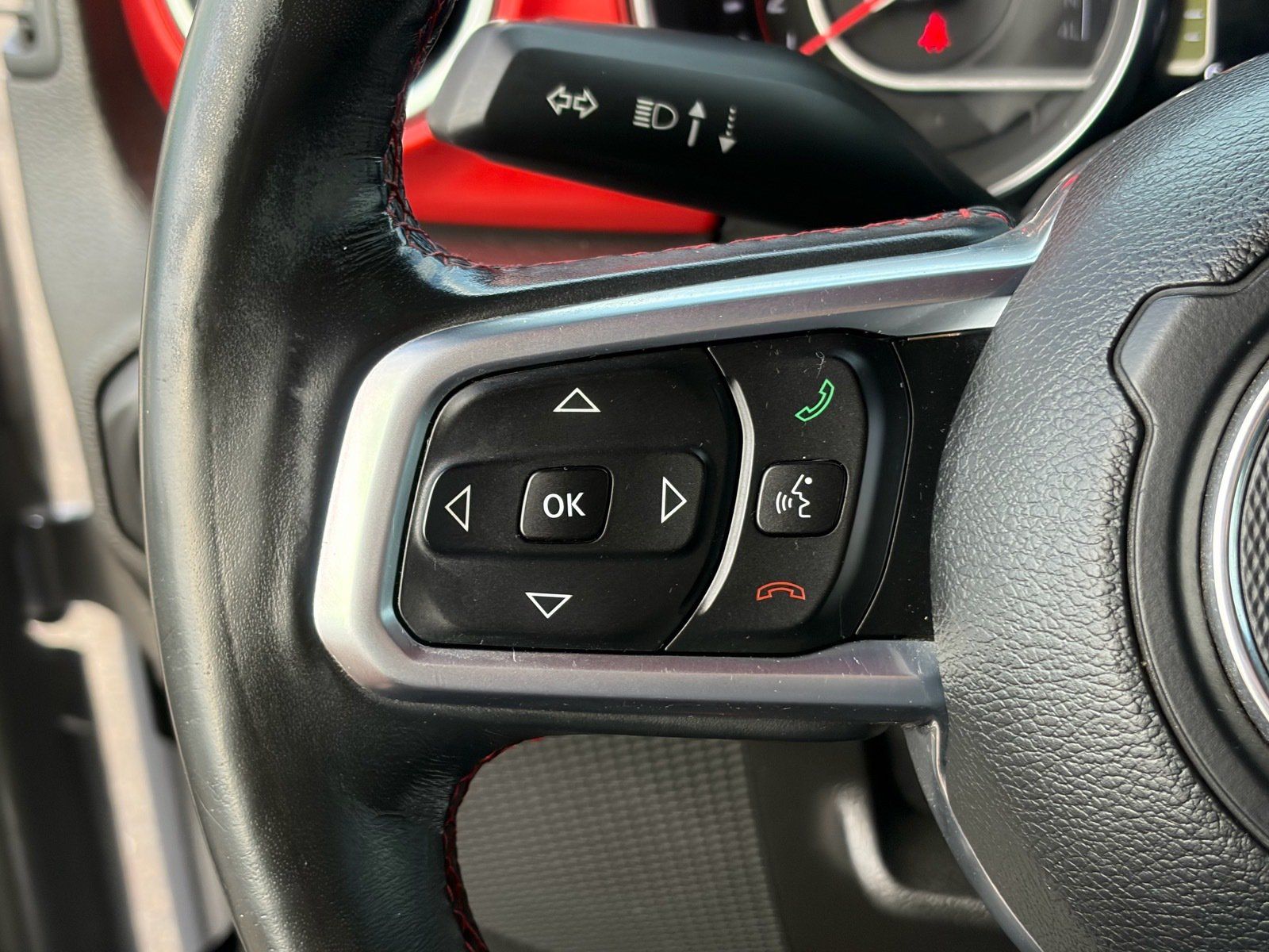 Used 2019 Jeep Wrangler Unlimited Rubicon AWD/4WD image 16