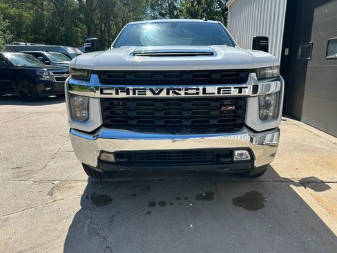 Used 2023 Chevrolet Silverado 2500 LT w/ Convenience Package AWD/4WD image 3