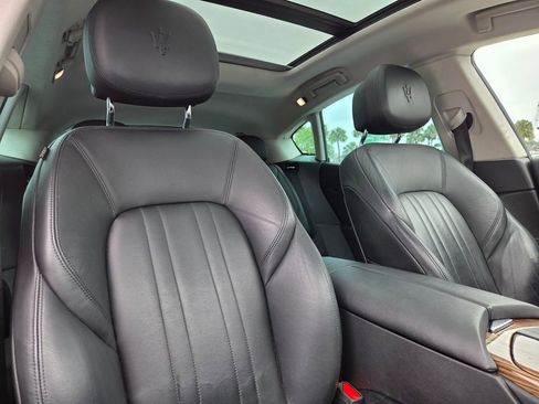 Used 2022 Maserati Levante GT image 29