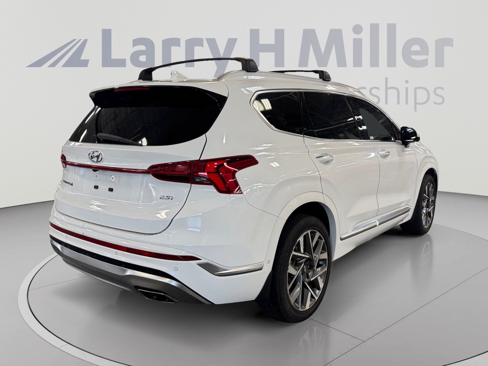 Used 2023 Hyundai Santa Fe Calligraphy FWD image 5