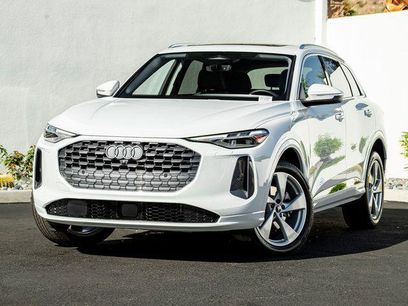 Certified 2025 Audi Q5 Premium Plus w/ Premium Plus