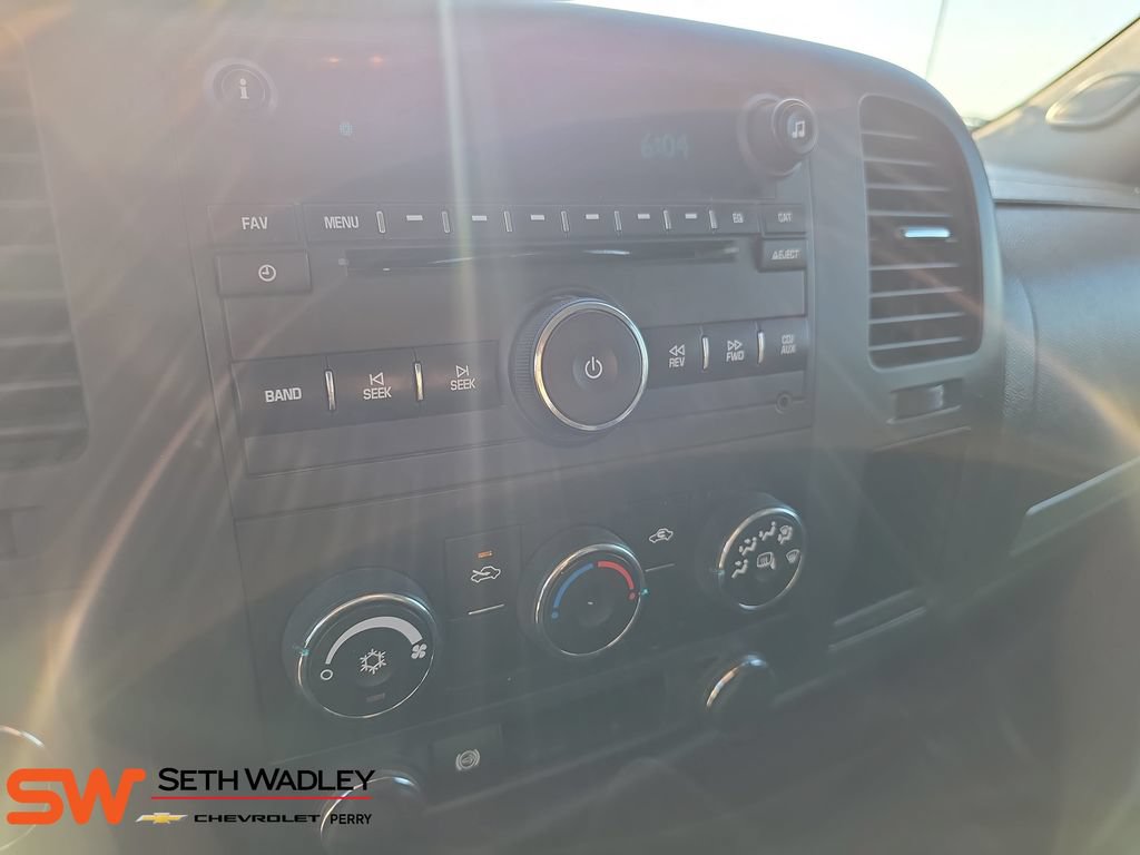 Used 2012 GMC Sierra 3500 SLE AWD/4WD image 23