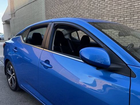 Used 2022 Nissan Sentra SV w/ All-Weather Package FWD image 5