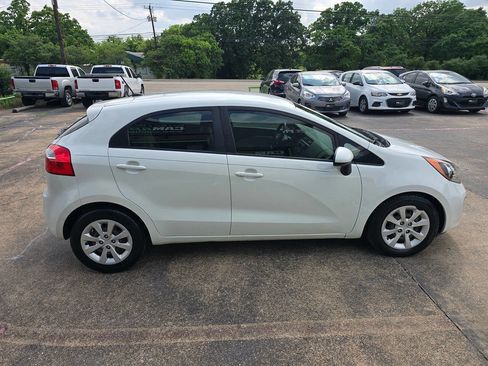 Used 2013 Kia Rio EX image 14