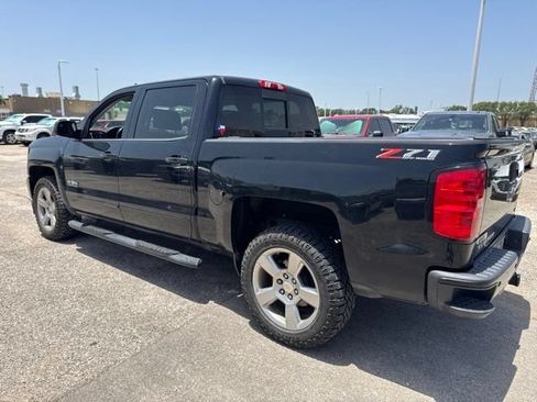 Used 2018 Chevrolet Silverado 1500 LT w/ Texas Edition AWD/4WD image 4