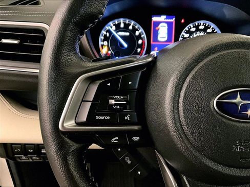 Used 2022 Subaru Ascent Limited w/ Technology Package image 17